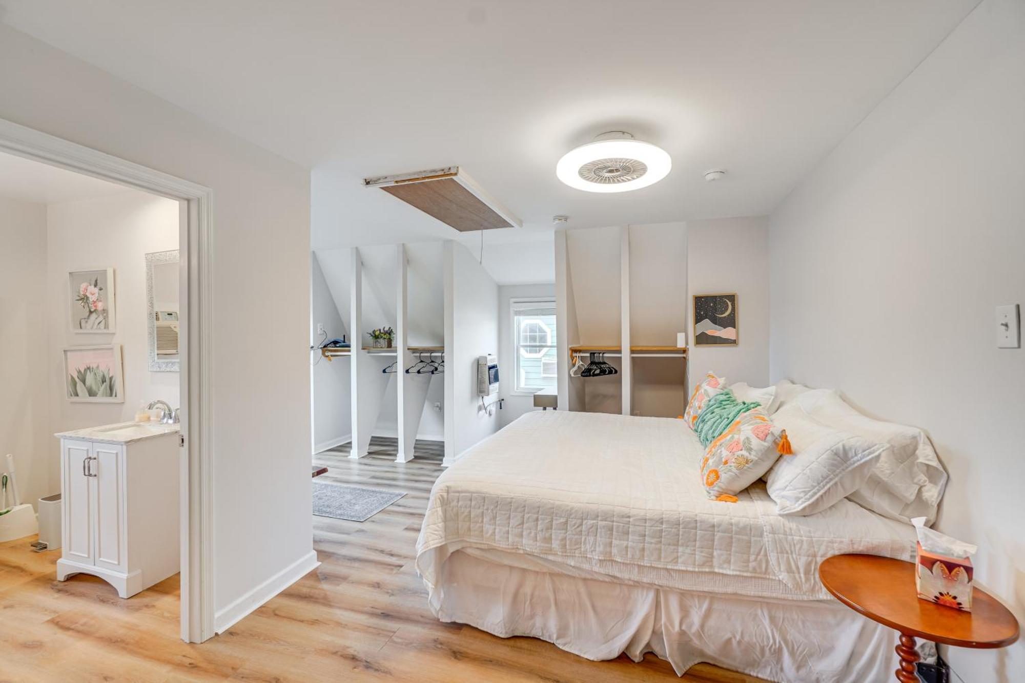 Epic Brunswick Apartment, Deck With Private Hot Tub! 외부 사진
